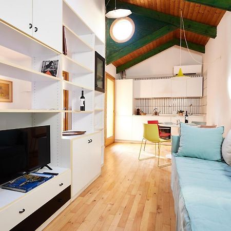 Italian Design Small Attic Bologna Luaran gambar